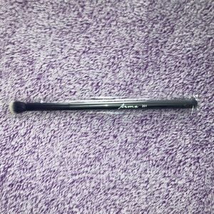 NWT!! Firma Beauty Flat Oval Blending Brush